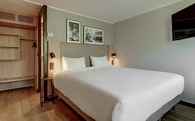 Hôtel Restaurant Campanile Compiègne